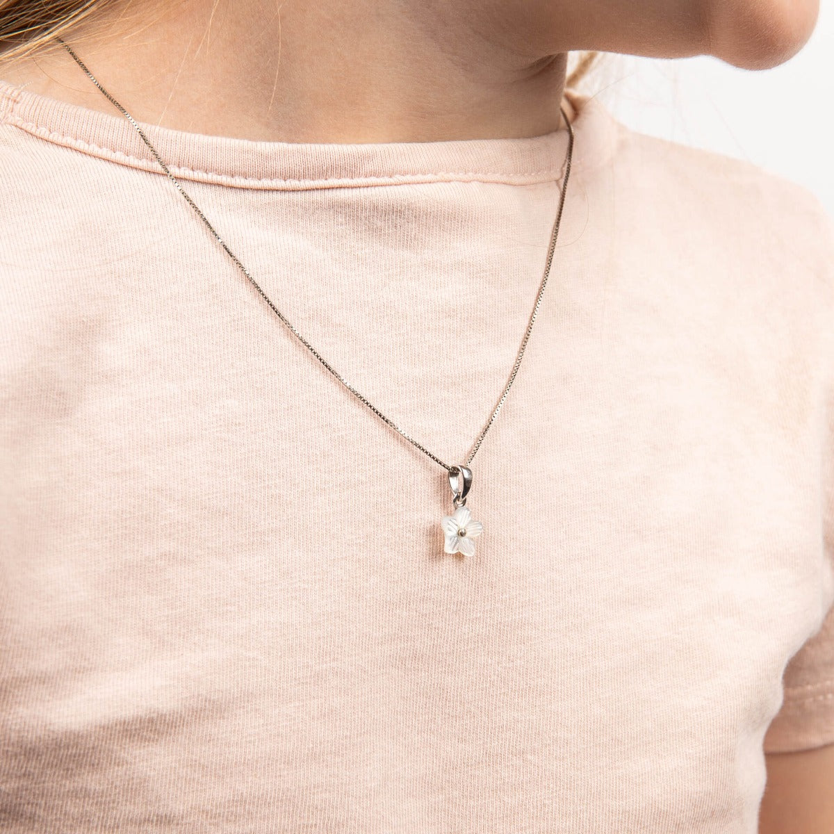 Carved Mother of Pearl Flower Pendant with Diamond