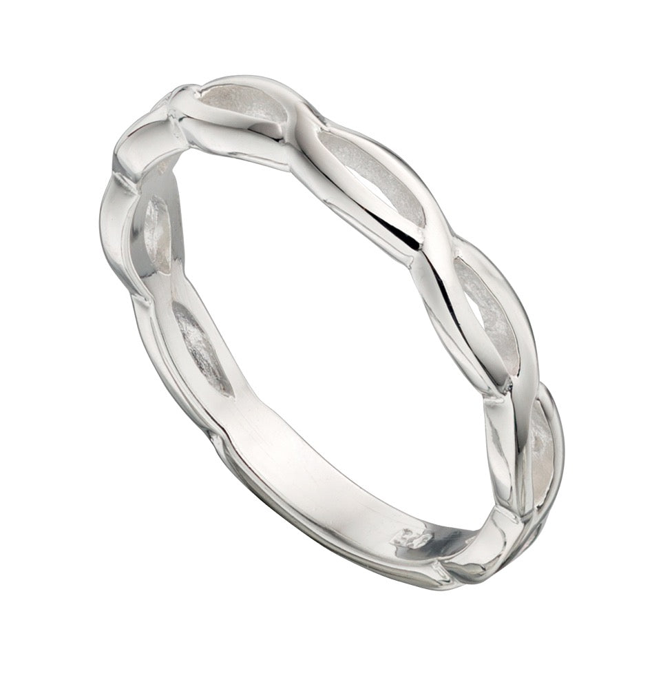 Twisted Pattern Ring