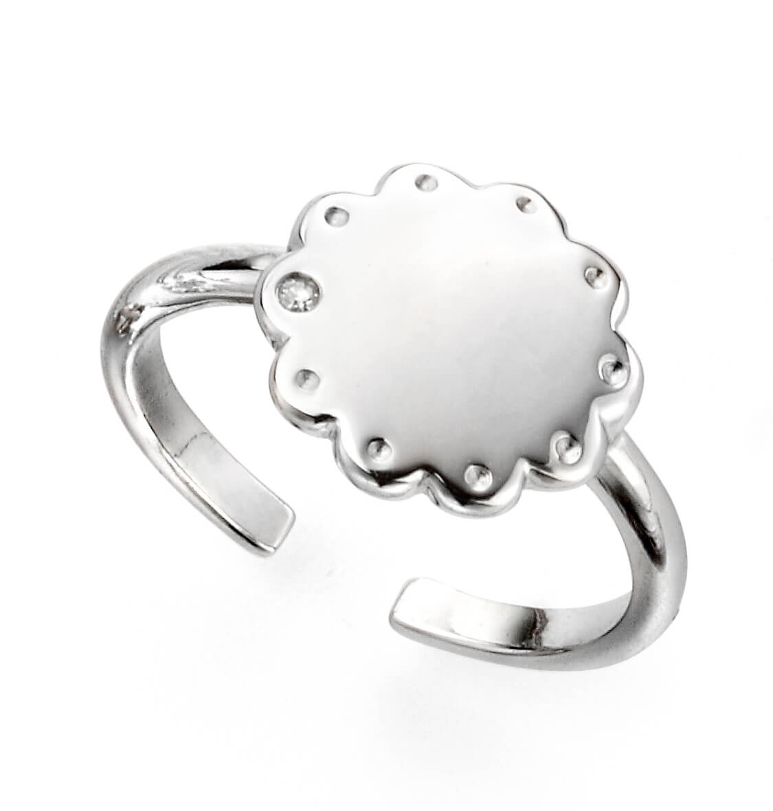 Scalloped Edge Ring