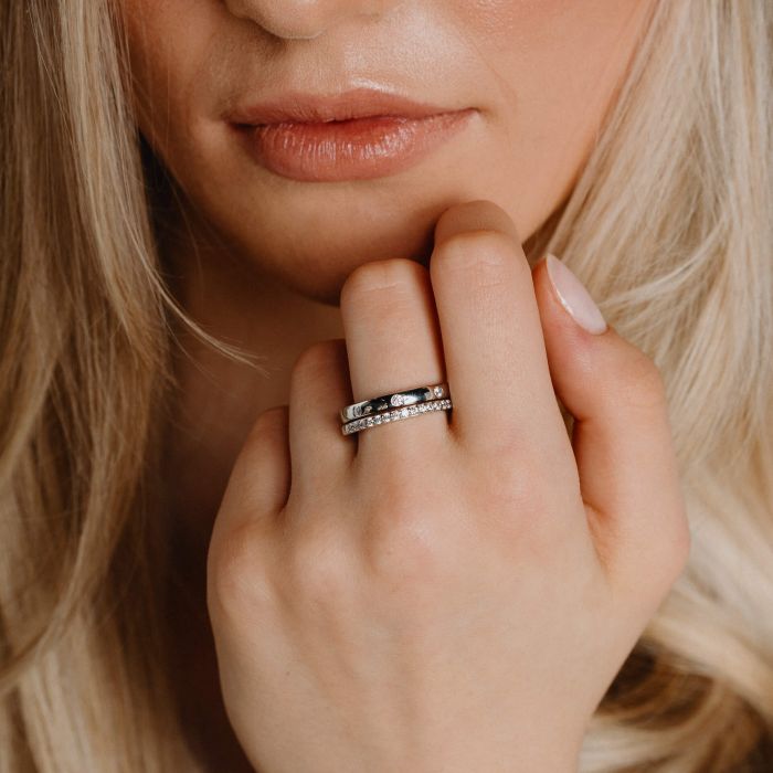 Station Set Band Ring