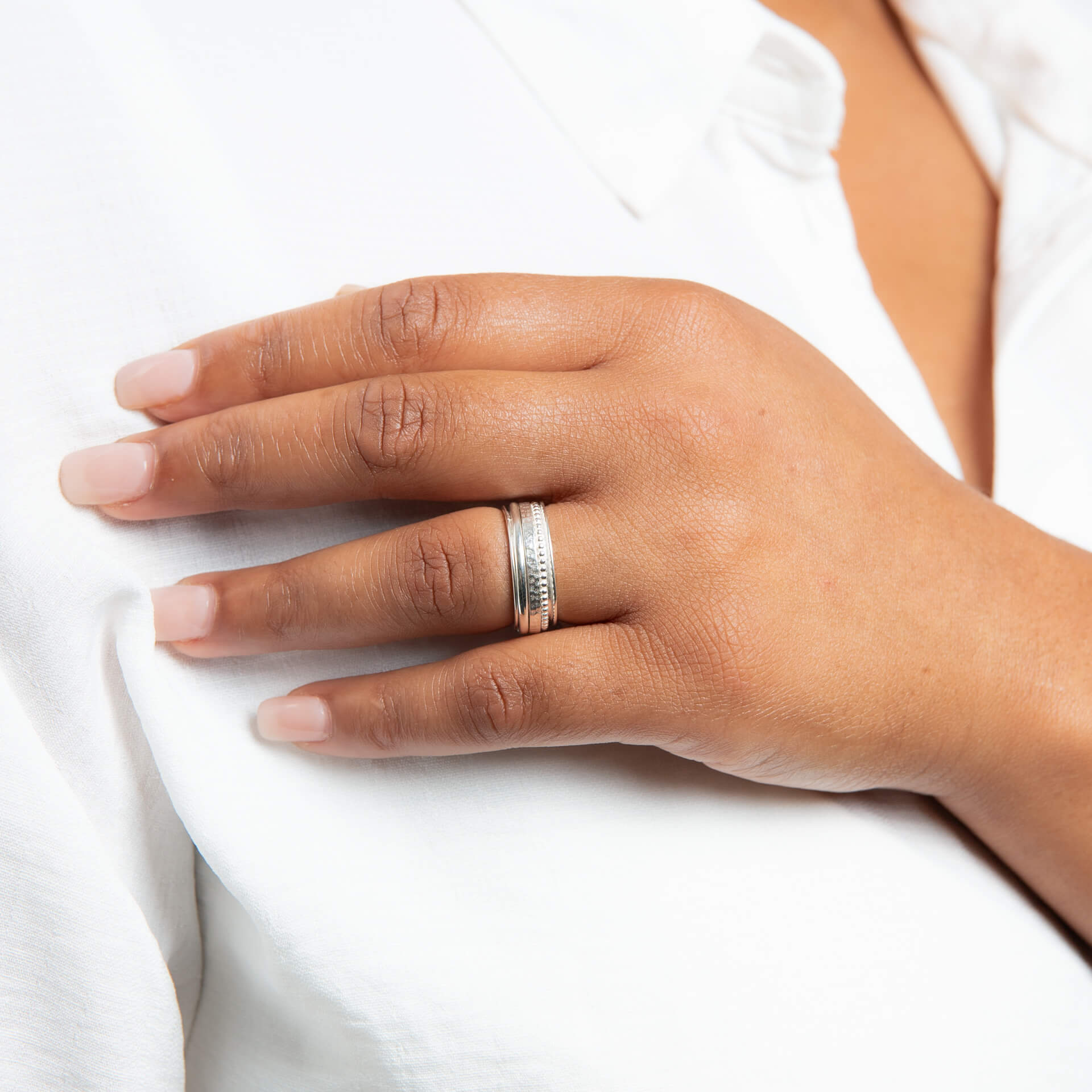 Multi Texture Spinner Ring