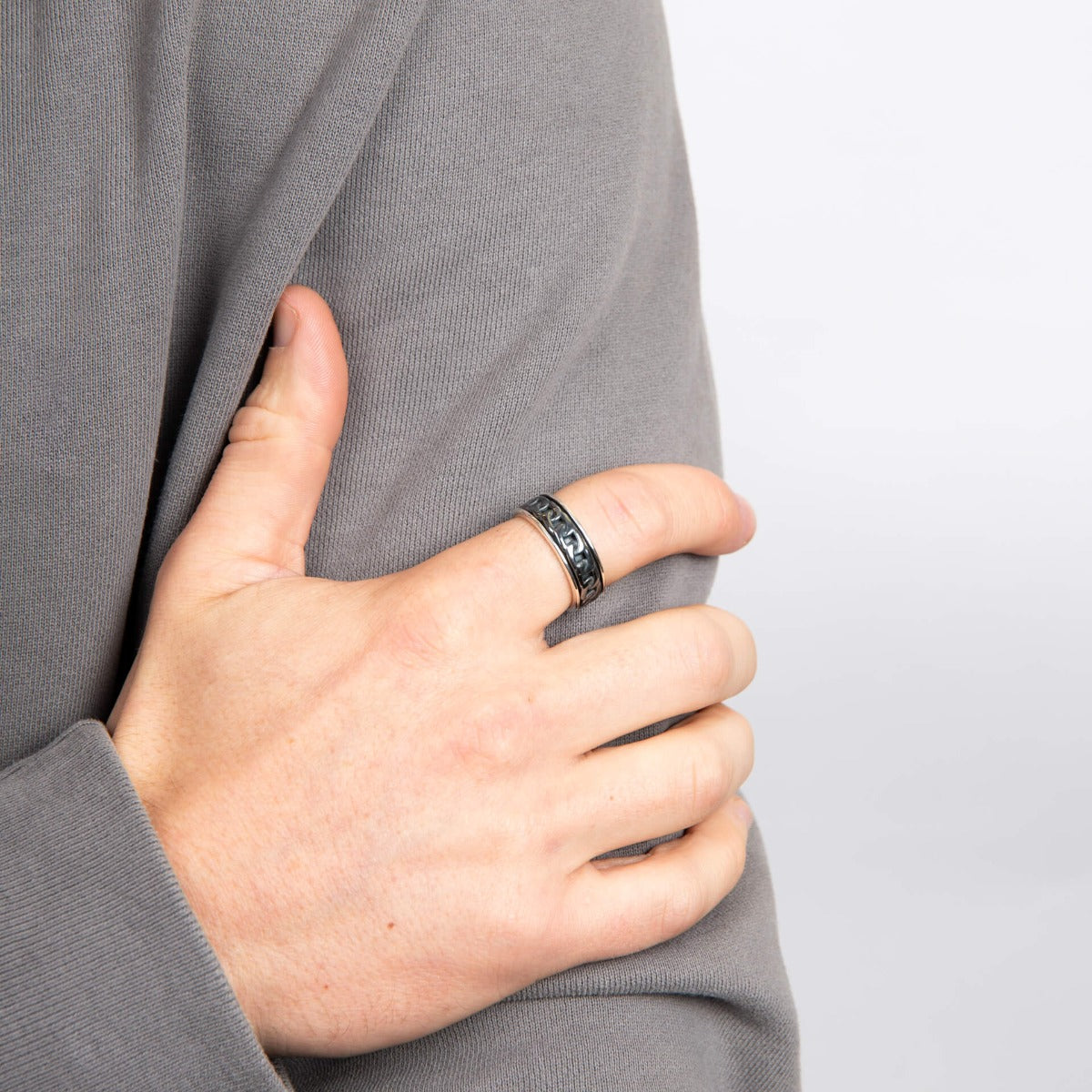 Chain Spinner Ring
