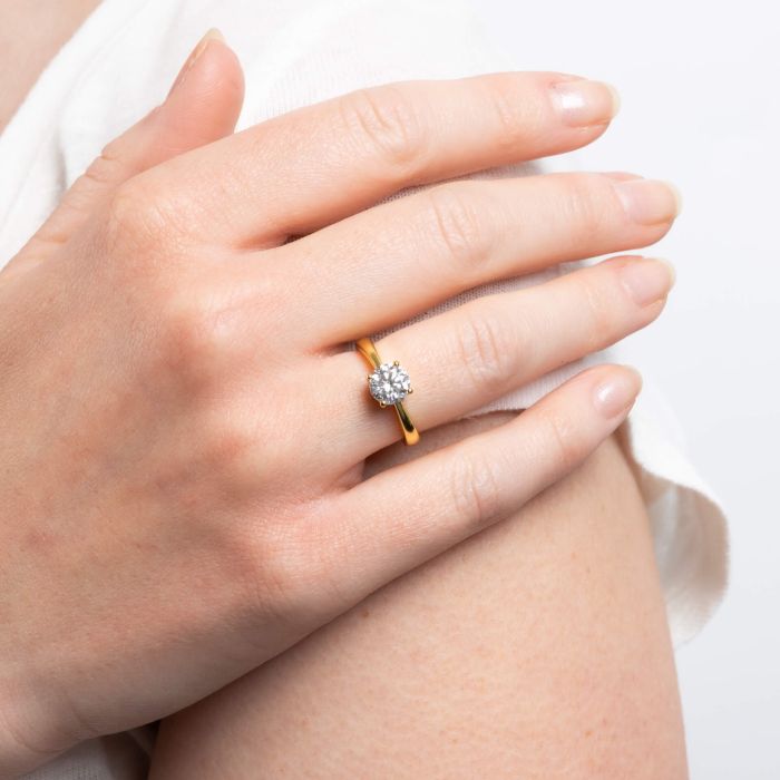 Four Claw Carat Ring