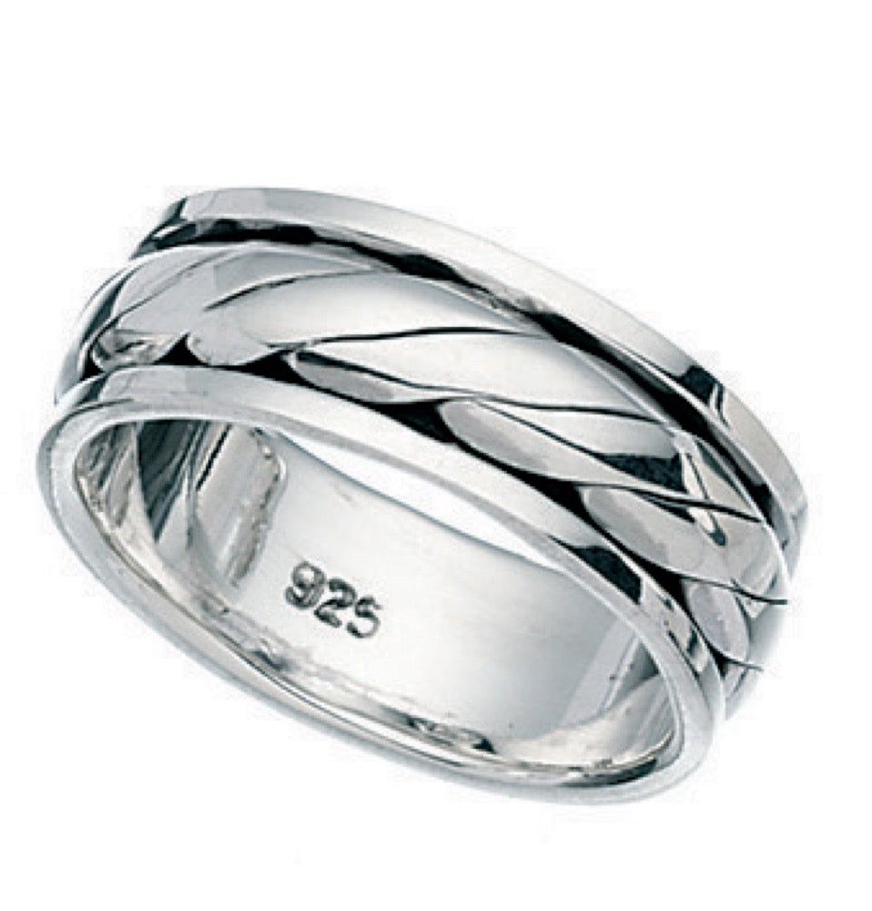 Twist Design Spinner Ring